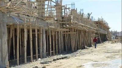 وصول العمل في إنشاء الجراج المتعدد الطوابق بحي العرب لمراحل متقدمة | صور 