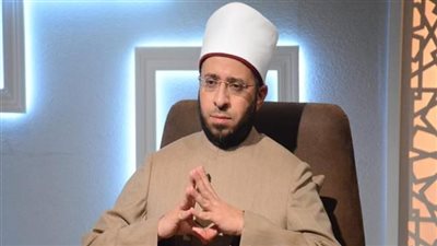 هل يصح صيام يوم عاشوراء منفردًا؟.. أسامة الأزهري يجيب