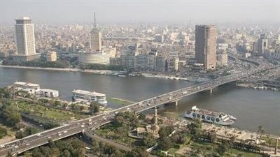 كثافات مرورية متحركة بشوارع القاهرة والجيزة.. استمرار انخفاض درجات الحرارة على كافة الأنحاء | بث مباشر 