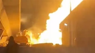 غلق بعض الطرق وتحويلات مرورية في مدينة نصر بسبب حريق خط الغاز بجوار النادي الأهلي