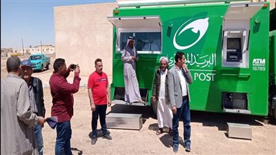 سيارات البريد المتنقل تقدم خدماتها بقرية النقب في جنوب سيناء | صور