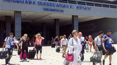 مطارا مرسى علم والغردقة يستقبلان 72 رحلة أوروبية خلال 24 ساعة