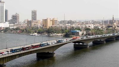 النشرة الصباحية | طقس لطيف نهارًا وبارد ليلًا.. والدولار يسجل 18.36 جنيه للشراء | بث مباشر