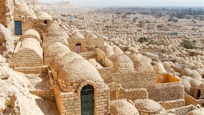 29 مايو.. بدء القرعة العلنية بين المتقدمين لحجز أراضي مقابر المسلمين بالعاشر من رمضان