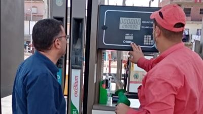 حملات مكثفة على المواقف ومحطات الوقود في البحيرة | صور