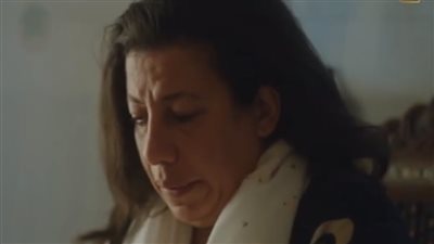 روجينا تناقش قضية استئجار الأرحام في مسلسل انحراف الحلقة 15