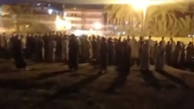 بث مباشر | وسط بكاء وعويل.. تشييع جثمان آخر ضحايا حادث تصادم أتوبيس أبوسمبل السياحي