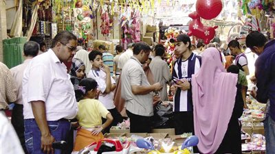 عضو شعبة الغرف التجارية: الإقبال على شراء لعب الأطفال انخفض بسبب الرغبة في توفير الاحتياجات الأساسية 