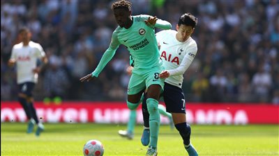 برايتون يُسقط توتنهام بهدف قاتل في الدوري الإنجليزي 