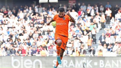 بهدف تريزيجية ومشاركة ريان.. باشاك شهير يتعادل مع ألتاي إزمير في الدوري التركي