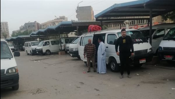 حملات على مواقف السيارات