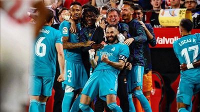ريال مدريد يداعب الليجا وتألق محرز.. جولة في الصحف العالمية اليوم