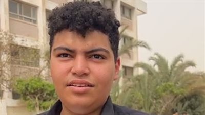 كان سهل والتابلت سريع.. طلاب الأول الثانوي يشيدون بامتحان الفلسفة التدريبي | بث مباشر