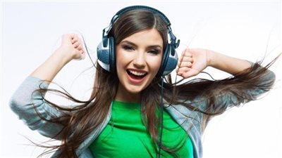 دراسة: سماع الموسيقى المفضلة يمكن أن يمنع وفاة 800 ألف شخص سنويا