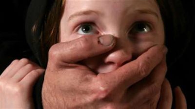 المشدد 7 سنوات لمتهم هتك عرض طفلة بعابدين