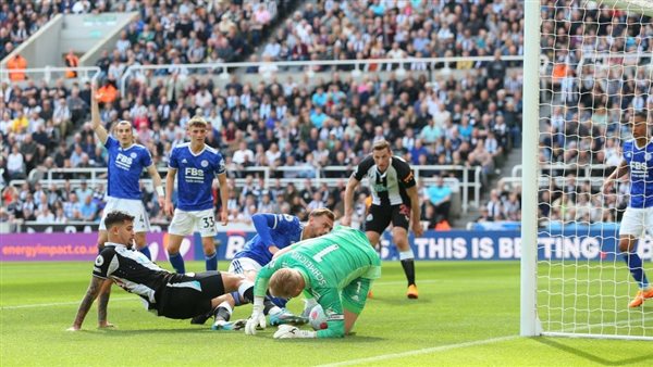 مباراة ليستر ونيو