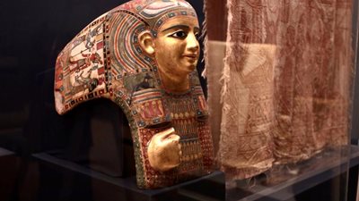 بعد افتتاحها.. الصور الأولى لقاعة النسيج بالمتحف القومي للحضارة 