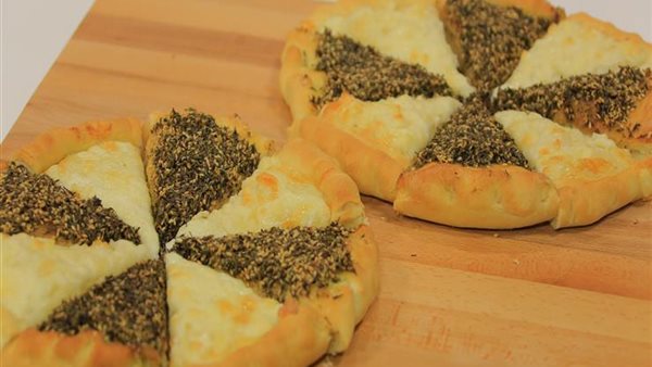 مناقيش بالزعتر