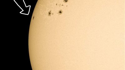 الجمعية الفلكية في جدة: حدوث توهجات شمسية اليوم بنسبة 75%