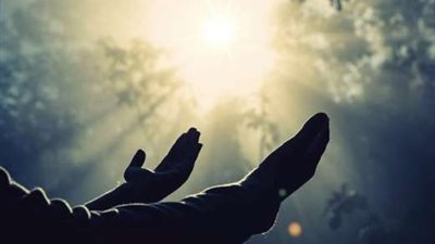 أدعية ليلة القدر لتحقيق الأمنيات.. التمسوها حيث في العشر الأواخر من رمضان