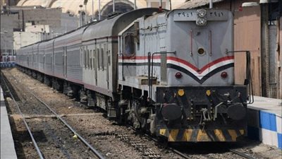 تفاصيل مصرع شقيقتين أسفل عجلات القطار بالغربية قبل آذان المغرب | بث مباشر