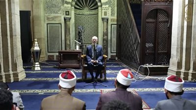 عالم أزهري: سورة الفرقان كشفت ادعاءات أهل الباطل الكاذبة في حق نبوة الرسول