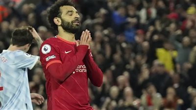 محمد صلاح يقود هجوم ليفربول لمواجهة إيفرتون في الدوري الإنجليزي