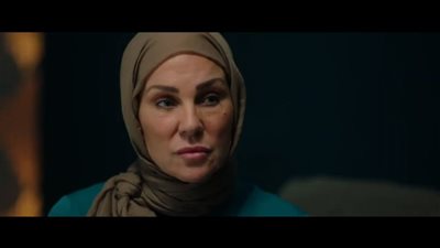 أبرزهم المظهر الشعبي والشعر الأسود.. شيرين رضا متنوعة الشخصيات بمسلسل شغل في العالي