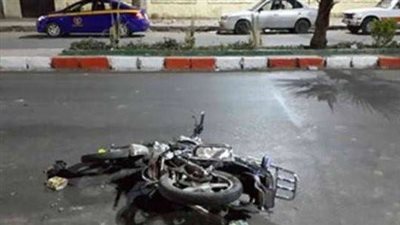 مصرع وإصابة شخصين في حادث تصادم سيارة نقل ودراجة بخارية بسوهاج