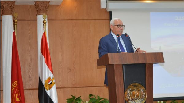 محافظ بورسعيد 