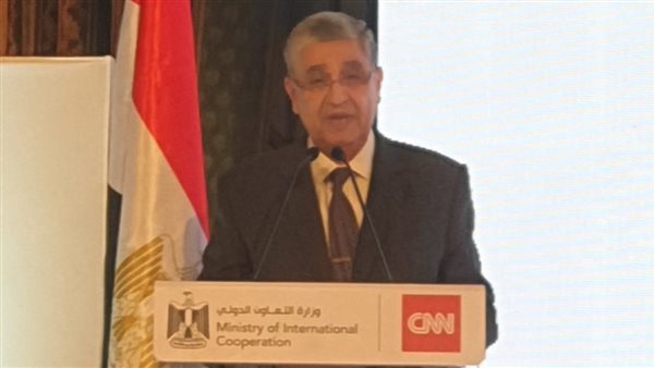 وزير الكهرباء