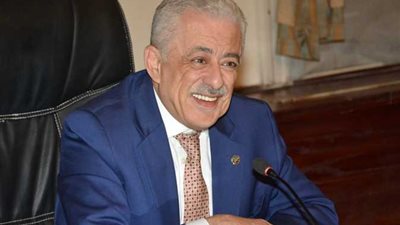 وزير التعليم: مش بنجيب أسئلة من كوكب آخر.. ومفيش حاجة اسمها خارج المقرر