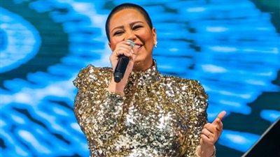 مش هتجوز تاني ومعملتش عمليات تجميل.. شيرين ترد على أسئلة جمهورها عبر انستجرام | فيديو 