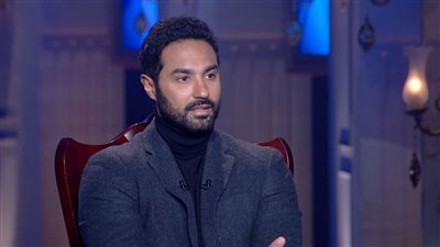 زوجتي شخصيتها قوية ومافيش راجل عينه مش زايغة.. تصريحات كريم فهمي تثير الجدل| فيديو 