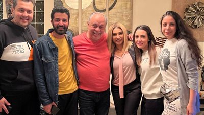 الاحتفال بعيد ميلاد الفنانة روجينا في كواليس انحراف | صور