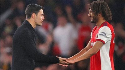 أرتيتا يتغنى بأداء النني بعد الفوز على تشيلسي في الدوري الإنجليزي