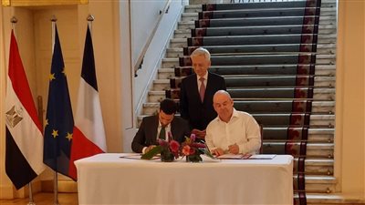 السفير الفرنسي بالقاهرة: سعداء للغاية بوجود شباب وشيوخ يجيدون الفرنسية في مصر.. وأبوابنا مفتوحة للمصريين لتلقي التعليم ببلادنا