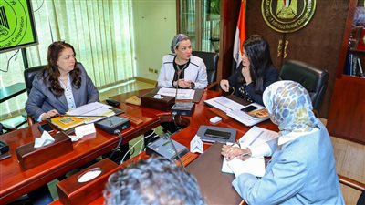 وزيرة البيئة: التعاون مع شركاء التنمية في التوسع لتمويل المناخ وتحقيق التوازن بين التخفيف والتكيف 