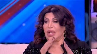  نجوي فؤاد: فين النقابة.. إحنا لازم نشتغل في السن ده.. مش متجوزين وفاتحين بيوت؟