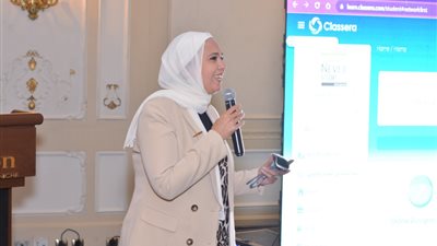 التربية والتعليم تتجه لاستخدام المنصات الإلكترونية والذكاء الاصطناعي