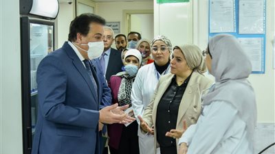 الصحة توجه بإدراج خدمات تشخيص وعلاج جميع الأورام بخطة عمل مستشفى أورام دار السلام