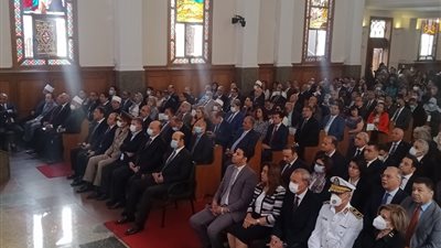 نائبا عن رئيس الوزراء.. محافظ القاهرة يشهد احتفال الطائفة الإنجيلية بعيد القيامة