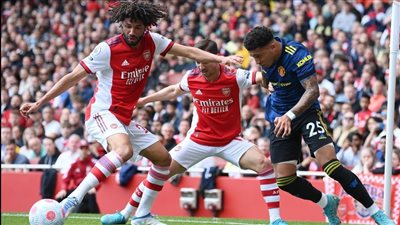 تألق النني.. أرسنال يفوز على مانشستر يونايتد بثلاثية في البريميرليج