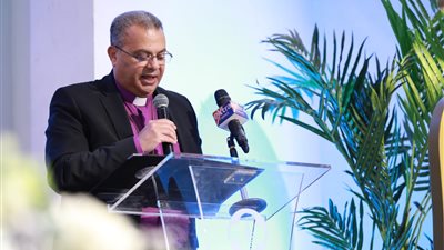 رئيس الطائفة الإنجيلية: لم تتعلم الإنسانية الدرس من جائحة كورونا