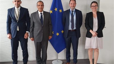 سفير مصر في بروكسل يتناول التعاون في عدد من الملفات مع مسئولين أوروبيين 