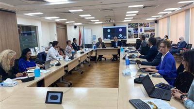 تحضيرًا لمنتدى أسوان.. القاهرة الدولي يجتمع بممثلي البرامج والمنظمات التابعة للأمم المتحدة في مصر