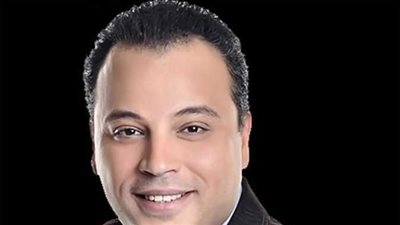 تامر عبد المنعم عن برامج المرأة: مذيعة طلعت تشتم الرجالة فواحدة تانية طلعت تعلي عليها وتشكرهم