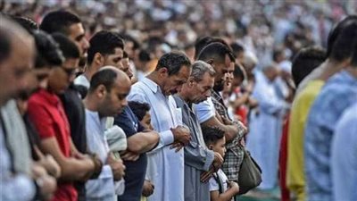 متى تصلى صلاة عيد الفطر.. بعد شروق الشمس