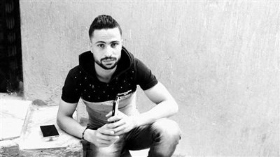 شهيد لقمة العيش.. أحمد سافر للعمل في القاهرة عاد إلى أسيوط جثة داخل كفن