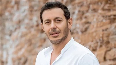 في عيد ميلاده.. لماذا قدم مصطفى شعبان الزوجة الرابعة بدلًا من الأسطورة؟